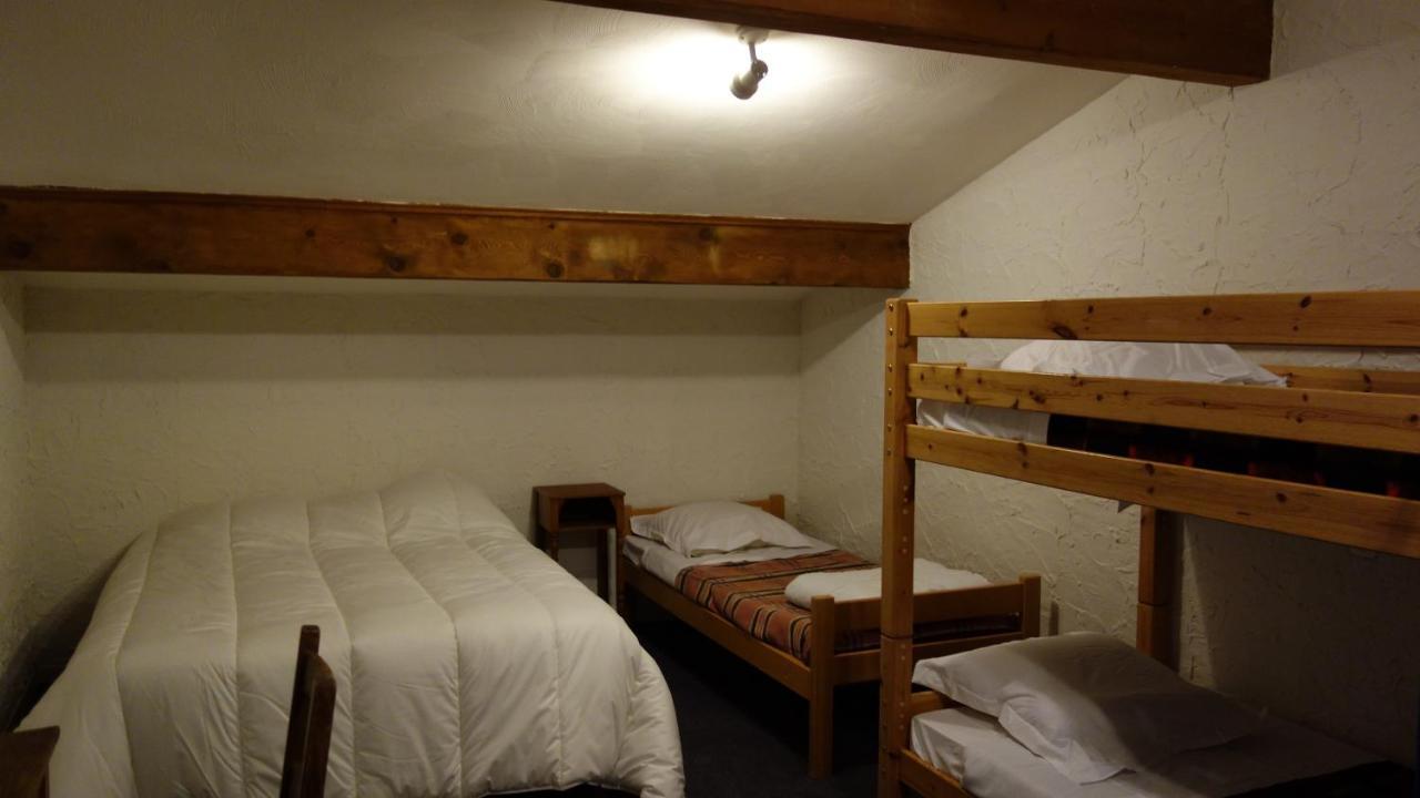 Hotel Les Gentianes La Morte Quarto foto